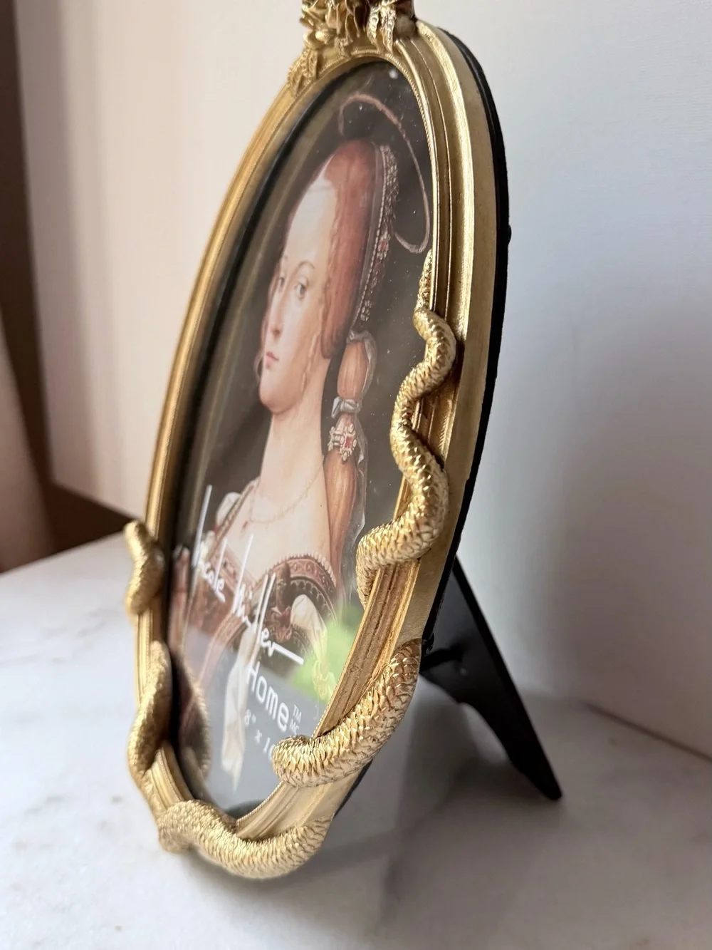 Nicole Miller decorative oval